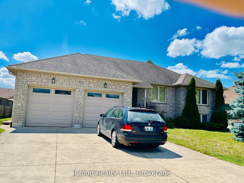 782 Brentwood Drive