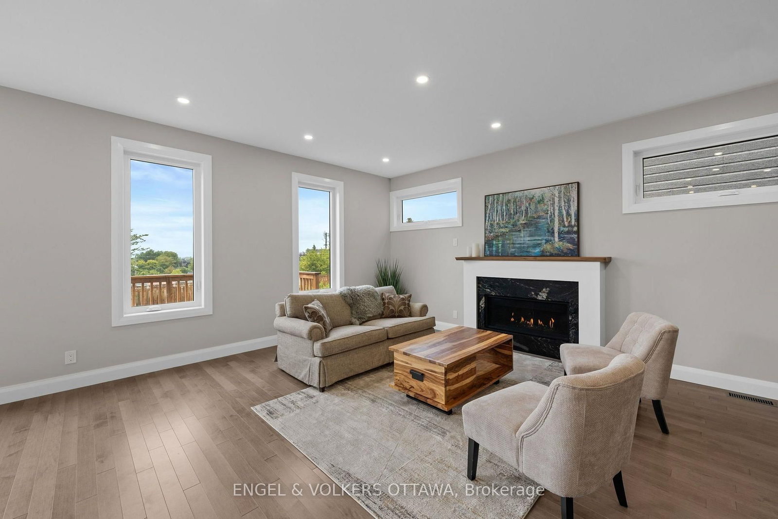 6933 Notre Dame Street • Ottawa, ON photo 16