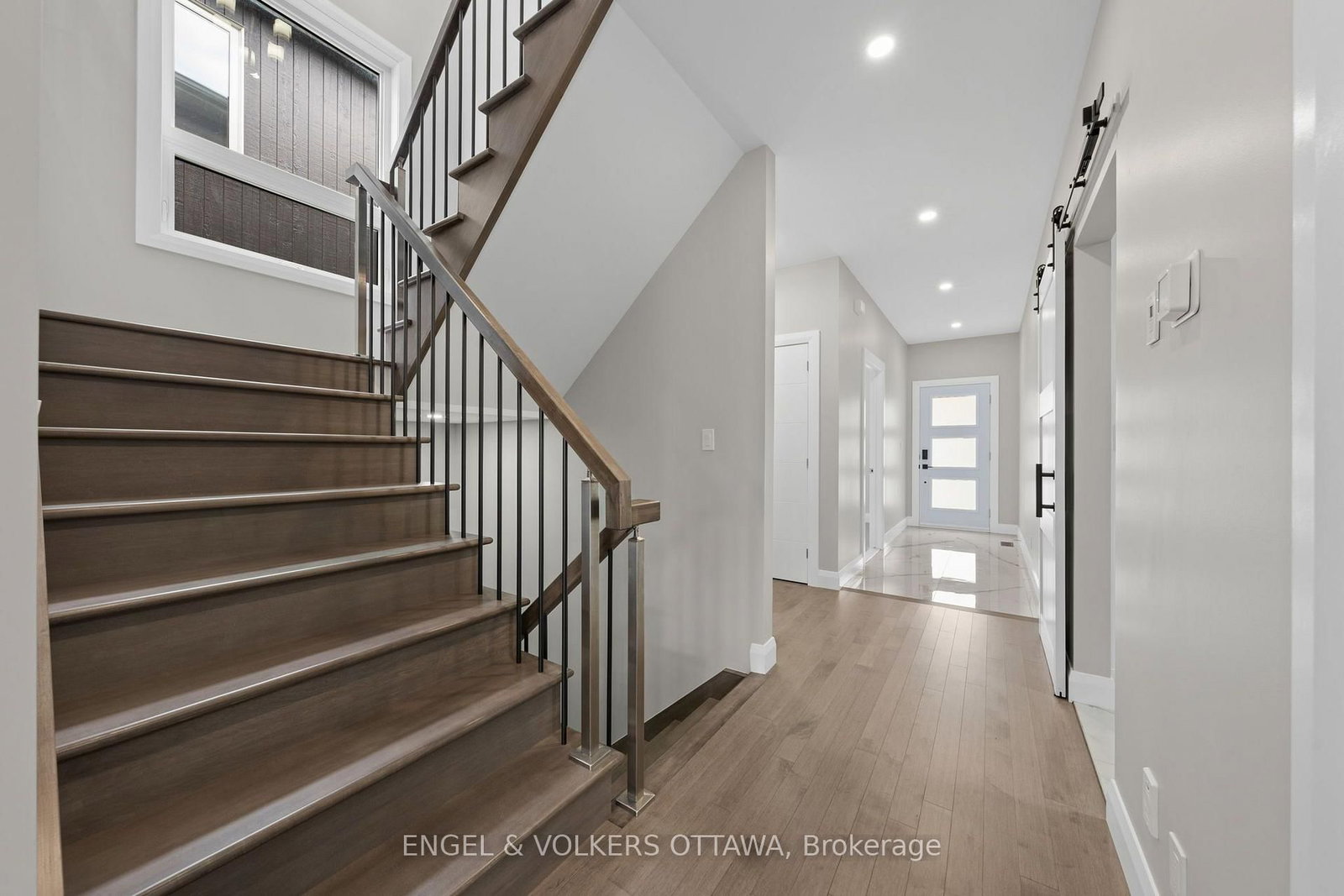 6933 Notre Dame Street • Ottawa, ON photo 19