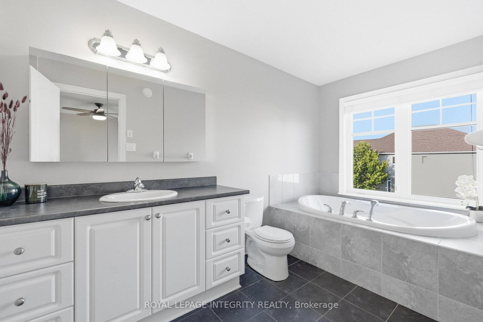 661 Willowmere Way • Ottawa, ON photo 20
