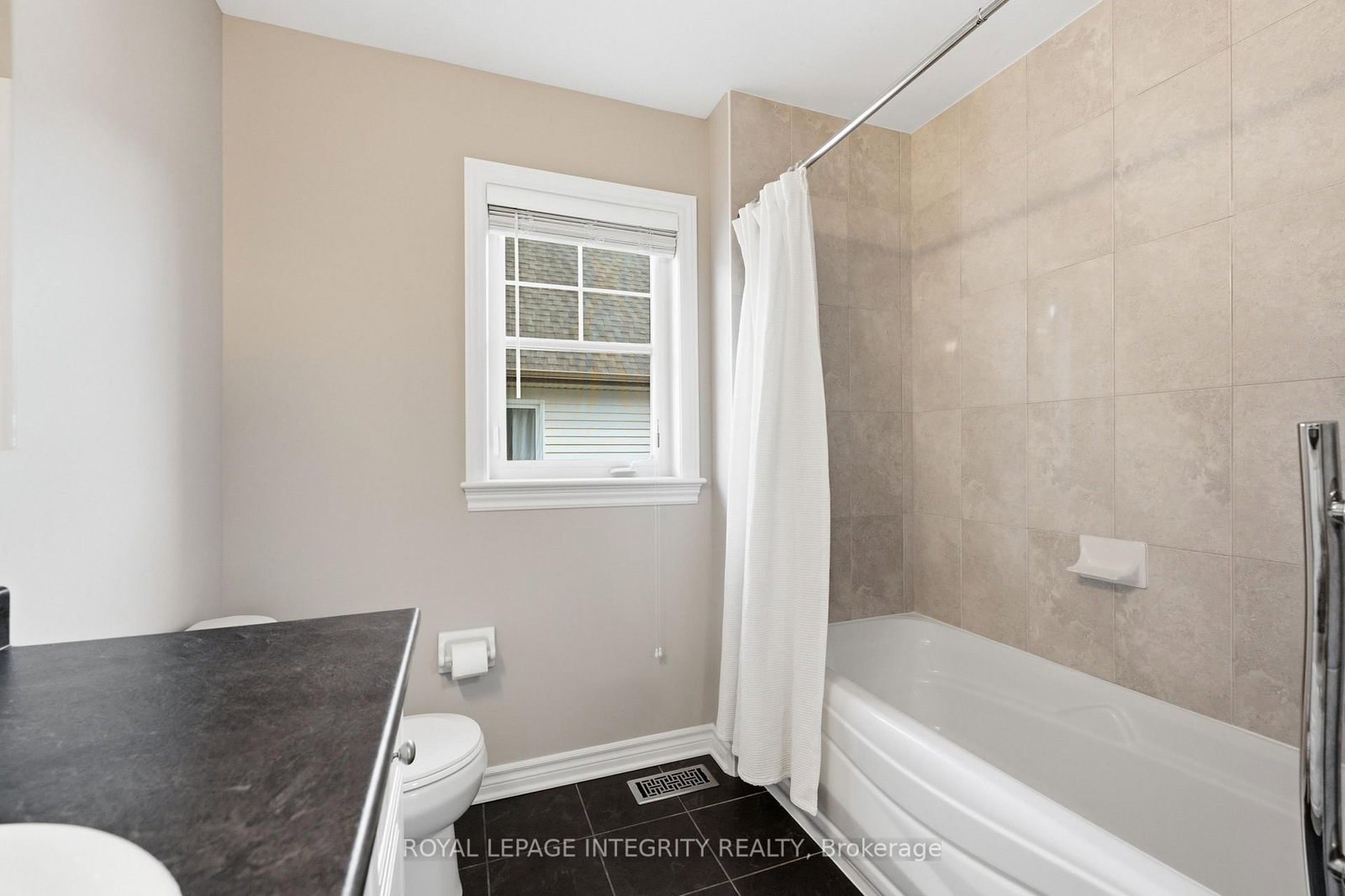 661 Willowmere Way • Ottawa, ON photo 25