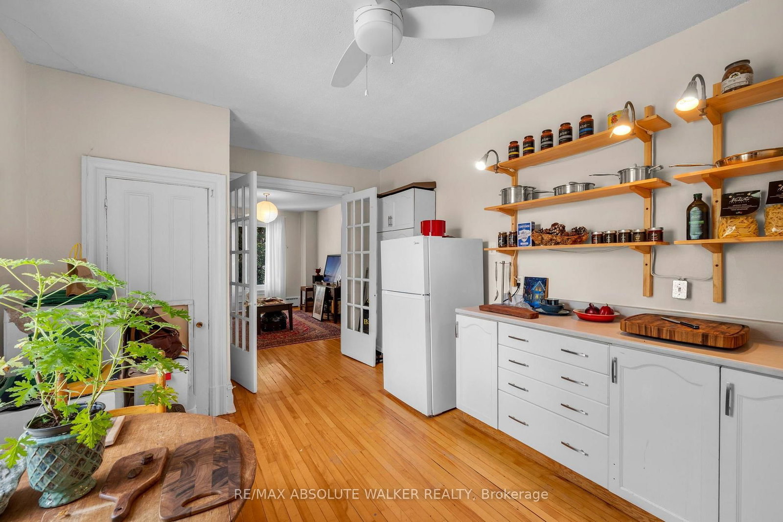 120 Strathcona Avenue • Ottawa, ON photo 12