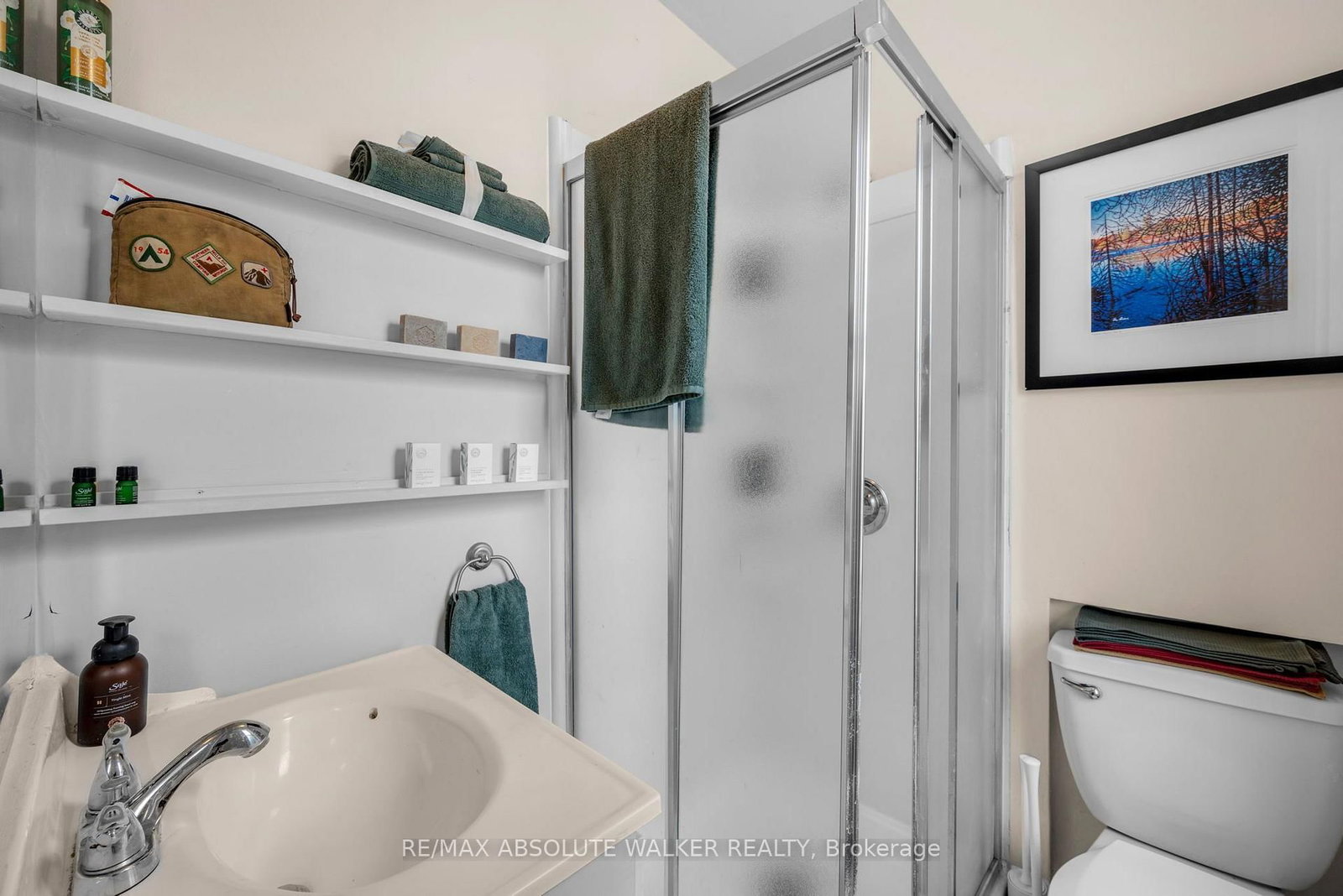 120 Strathcona Avenue • Ottawa, ON photo 15