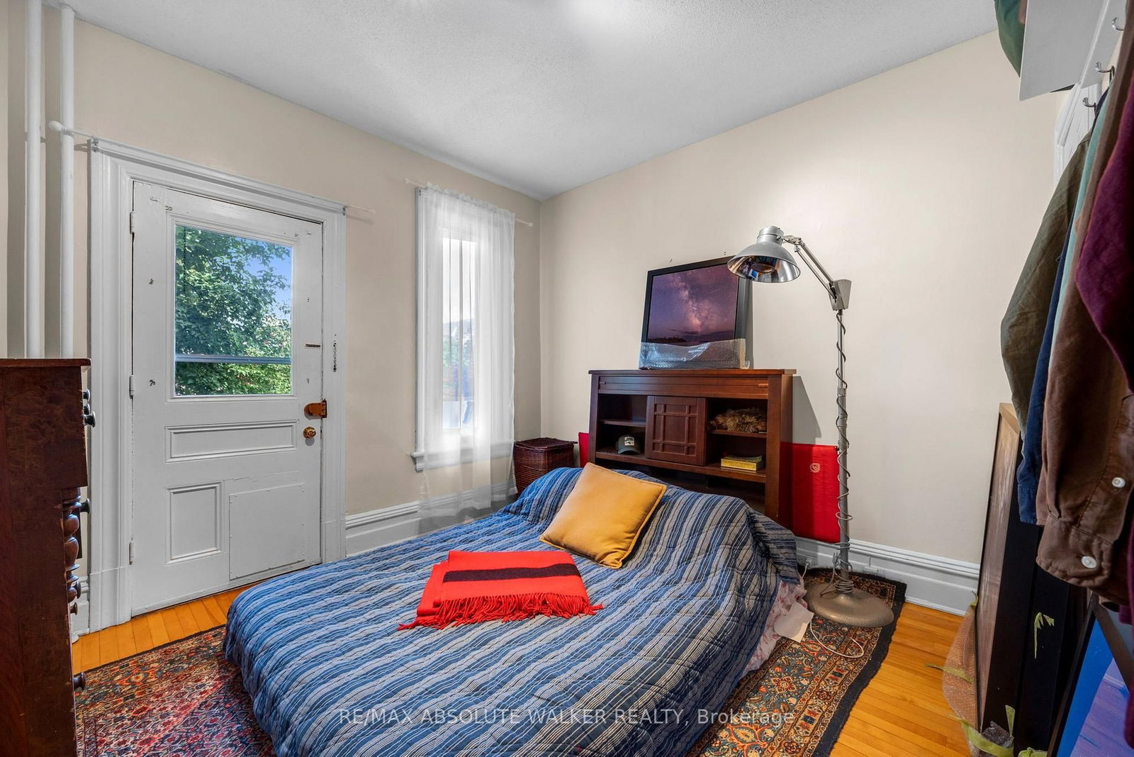 120 Strathcona Avenue • Ottawa, ON photo 17