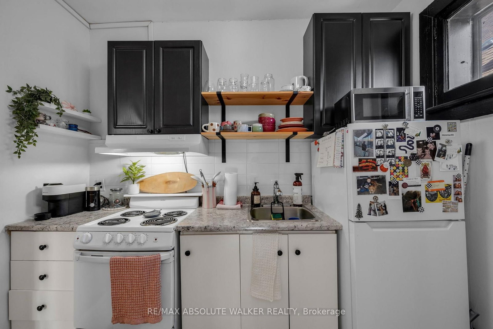 120 Strathcona Avenue • Ottawa, ON photo 22