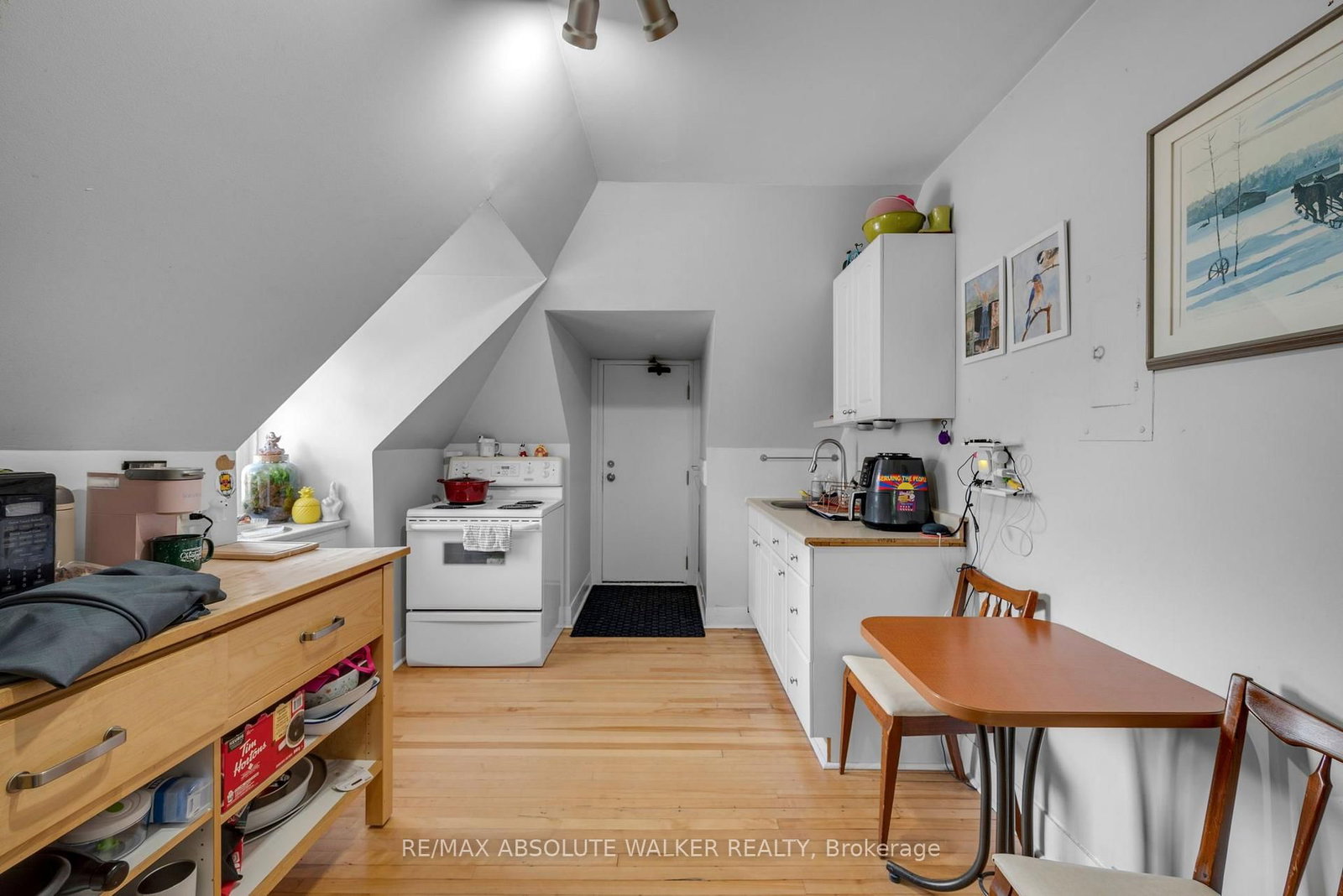 120 Strathcona Avenue • Ottawa, ON photo 29