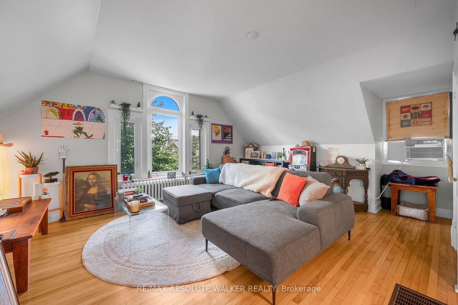 120 Strathcona Avenue • Ottawa, ON photo 31