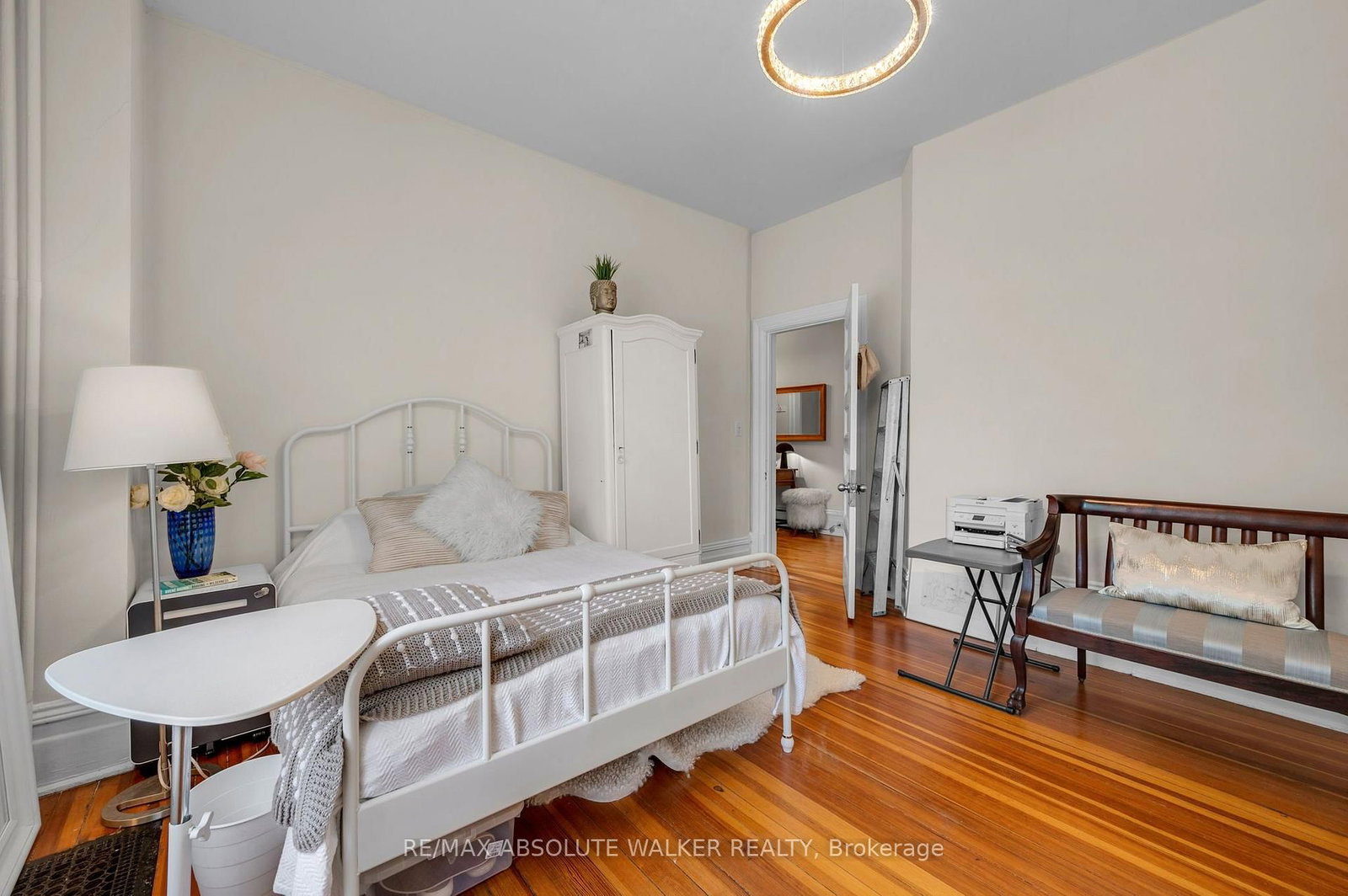 120 Strathcona Avenue • Ottawa, ON photo 38