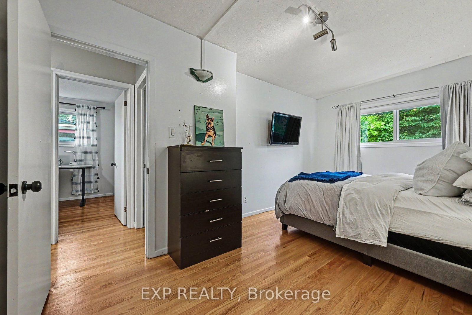 2385 Walkley Road • Ottawa, ON photo 18