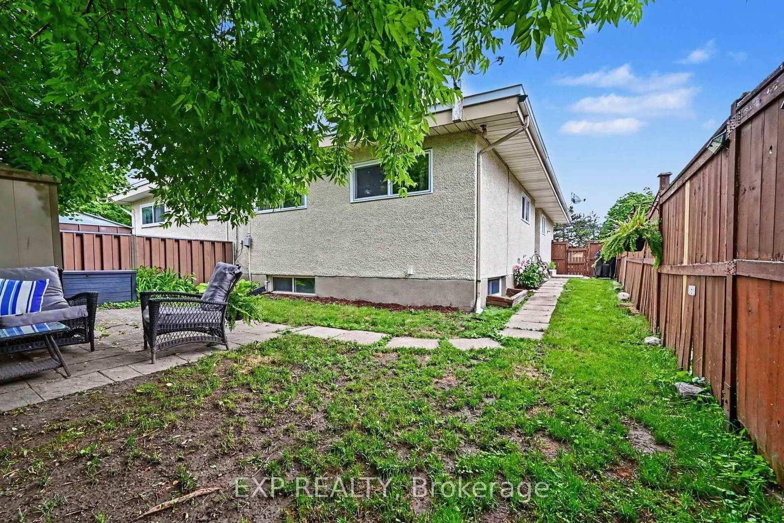 2385 Walkley Road • Ottawa, ON photo 29