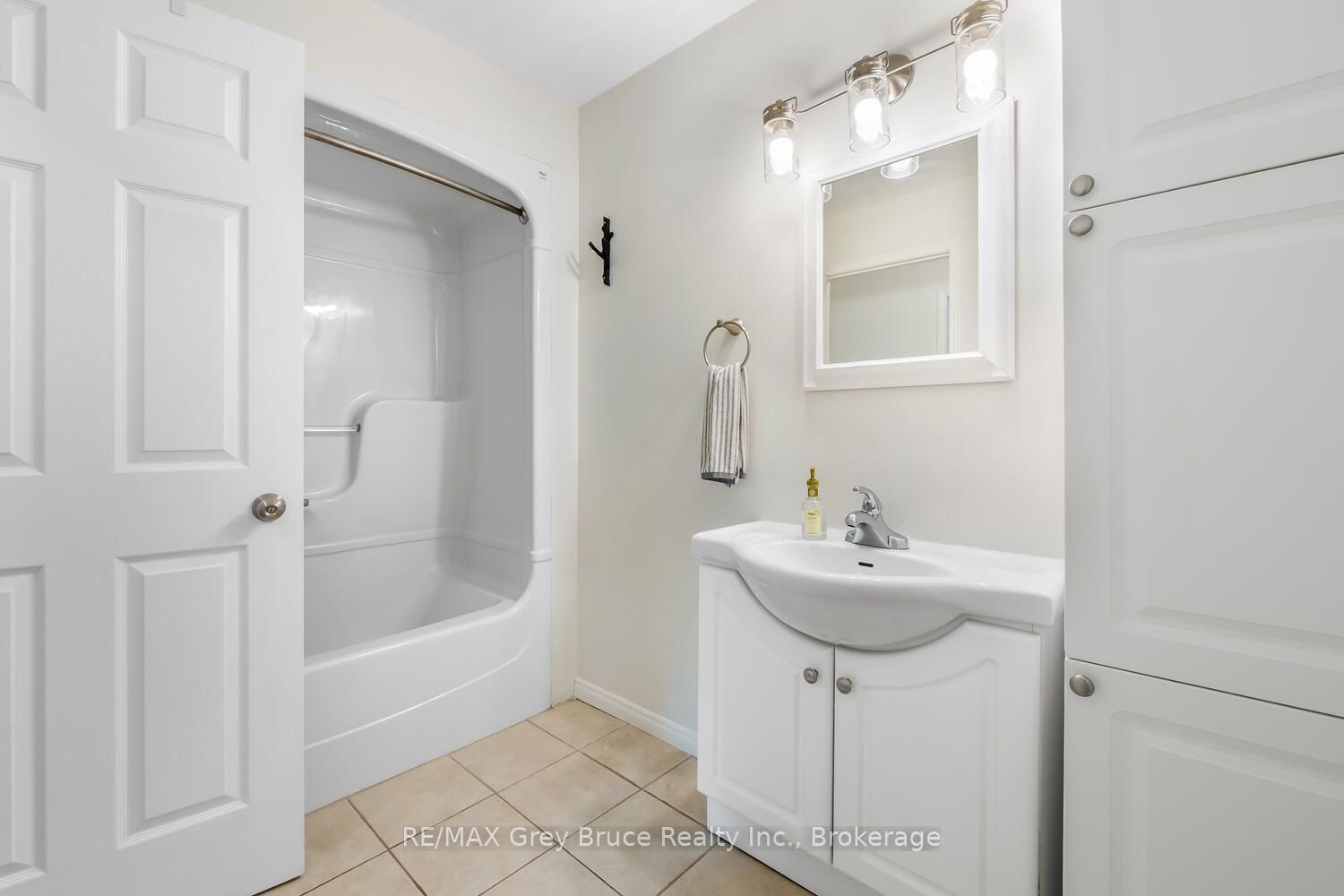 32 Sugarbush Road • South Bruce Peninsula, ON photo 15