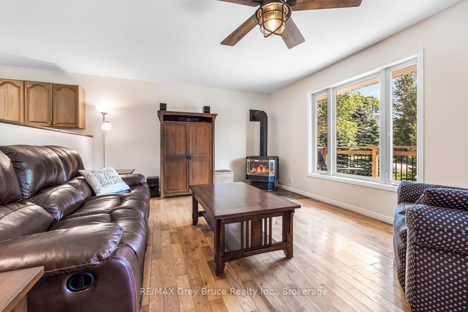 32 Sugarbush Road • South Bruce Peninsula, ON photo 4
