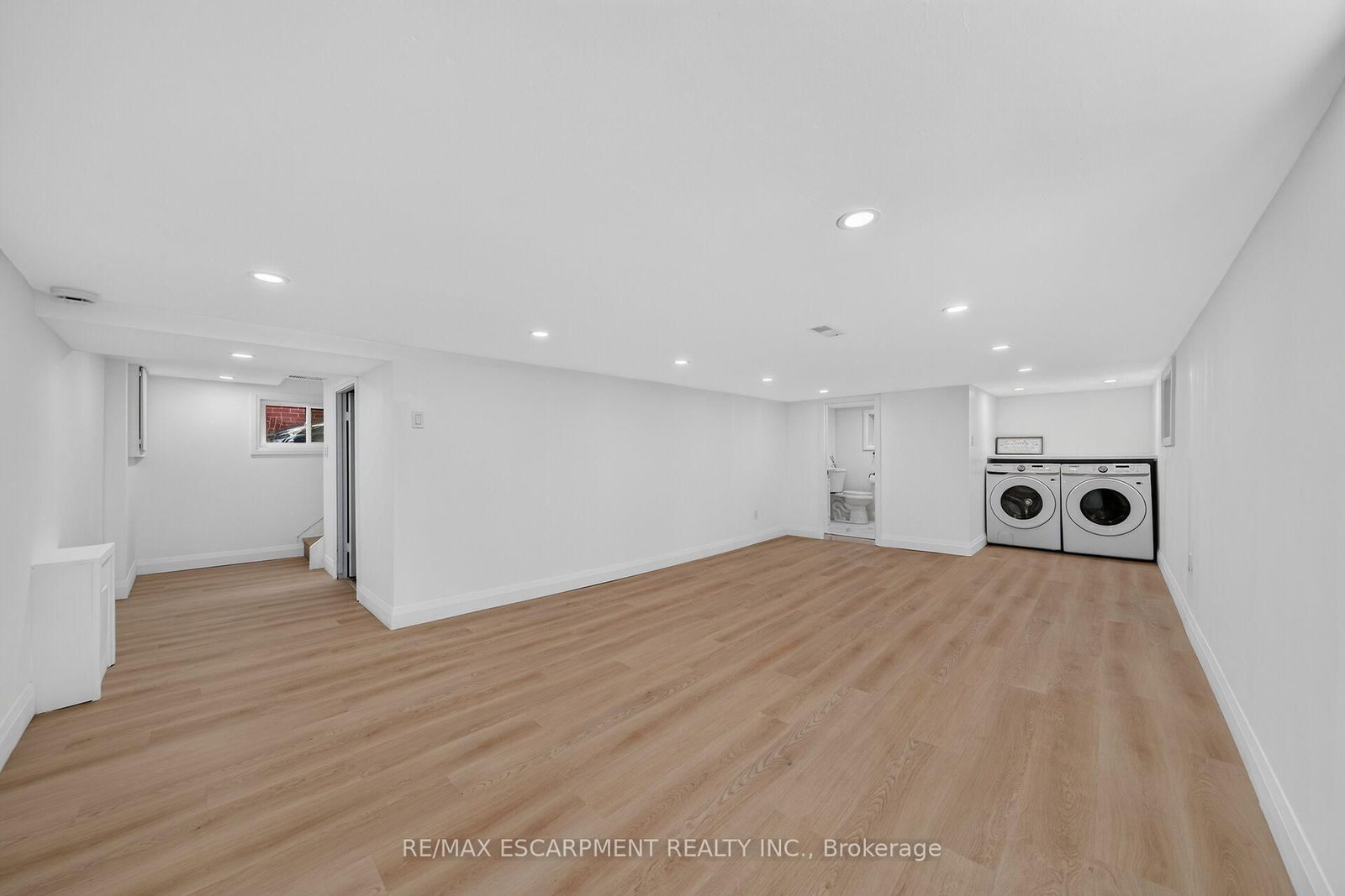 229 Park Row S • Hamilton, ON photo 34