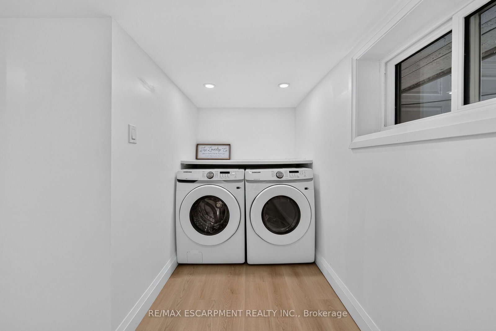 229 Park Row S • Hamilton, ON photo 35