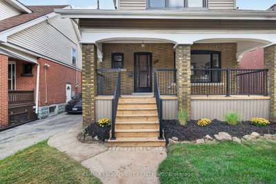 229 Park Row S • Hamilton, ON photo 4