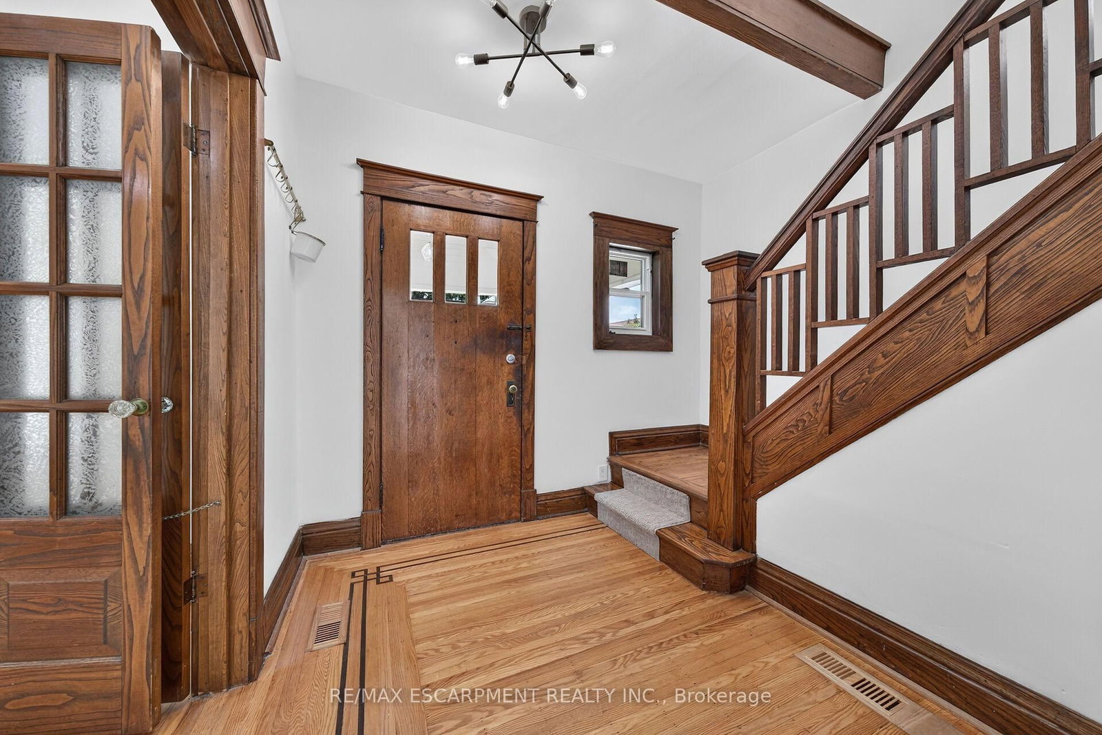 229 Park Row S • Hamilton, ON photo 6