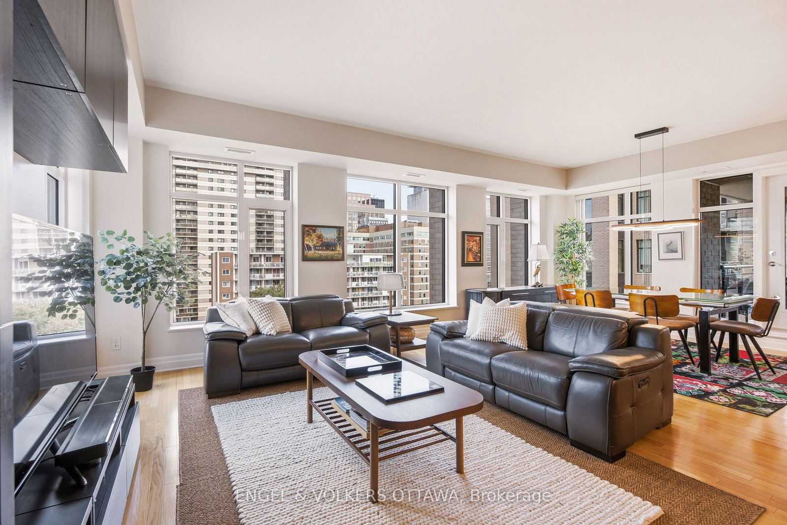 245 Kent Street • #1009 • Ottawa, ON photo 13
