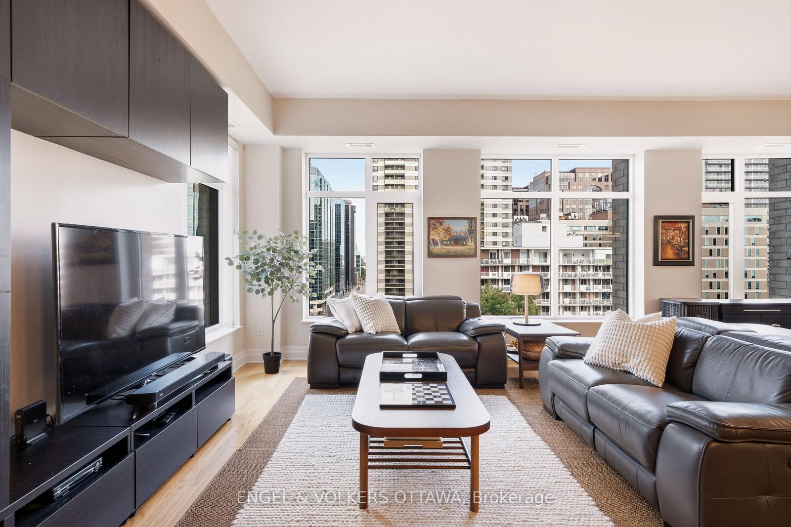 245 Kent Street • #1009 • Ottawa, ON photo 14