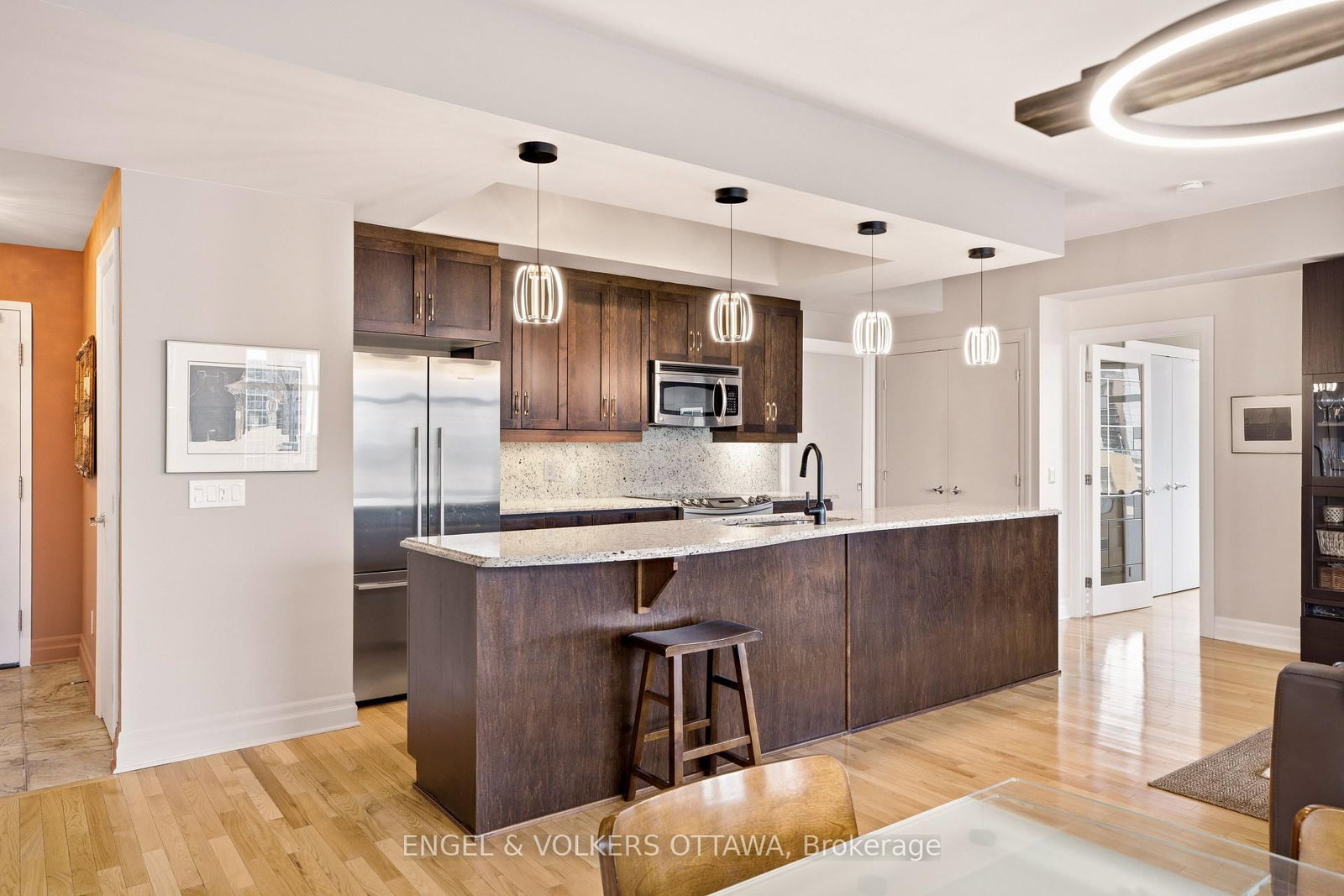 245 Kent Street • #1009 • Ottawa, ON photo 17