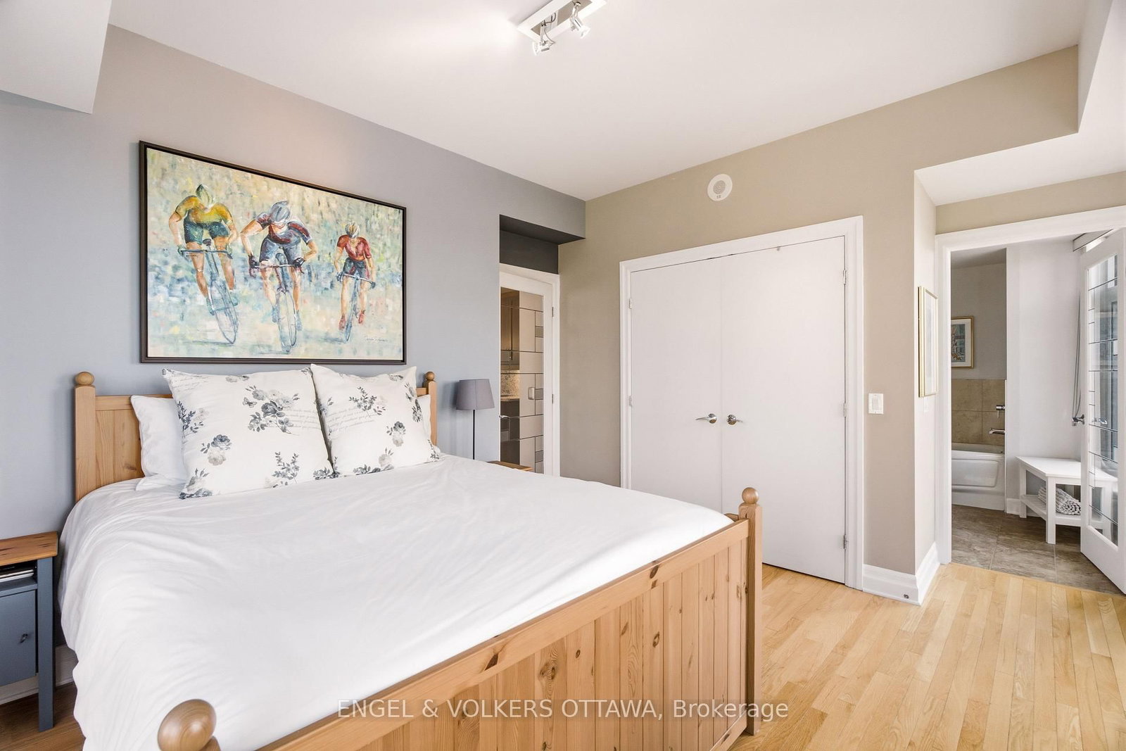 245 Kent Street • #1009 • Ottawa, ON photo 24