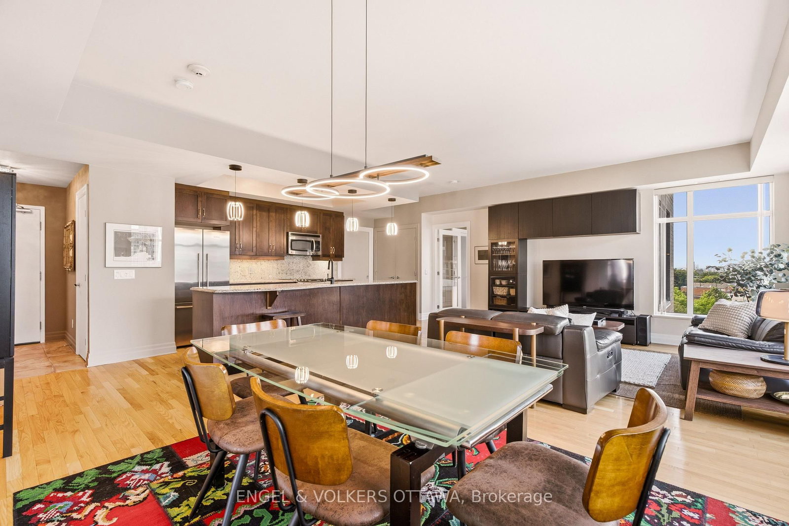 245 Kent Street • #1009 • Ottawa, ON photo 6