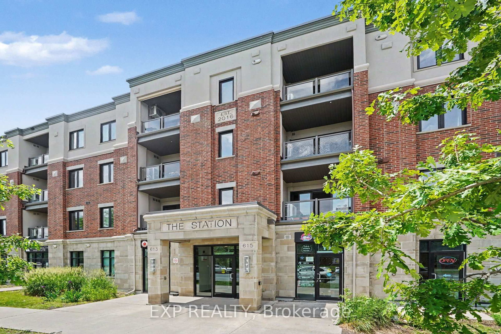615 Longfields Drive • #405 • Ottawa, ON photo 1