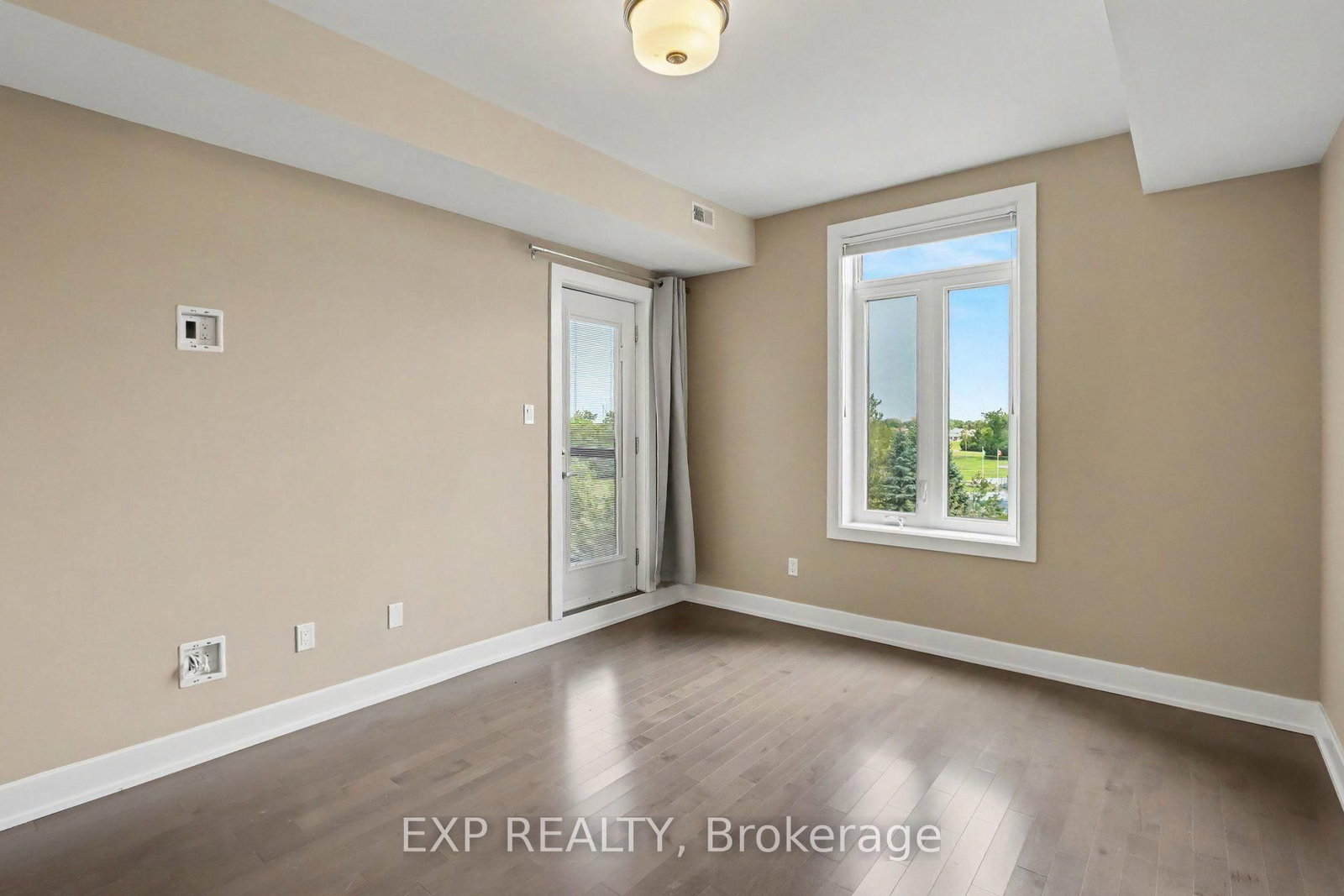 615 Longfields Drive • #405 • Ottawa, ON photo 13