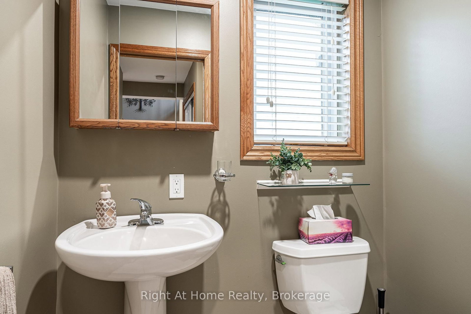 27 Kay Street • Stratford, ON photo 24