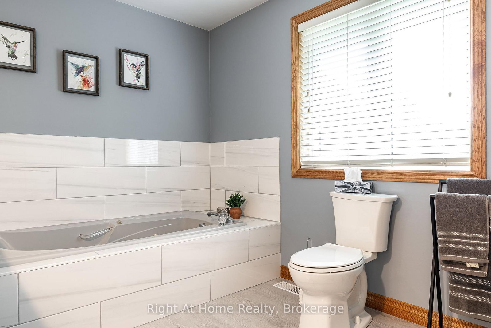 27 Kay Street • Stratford, ON photo 29