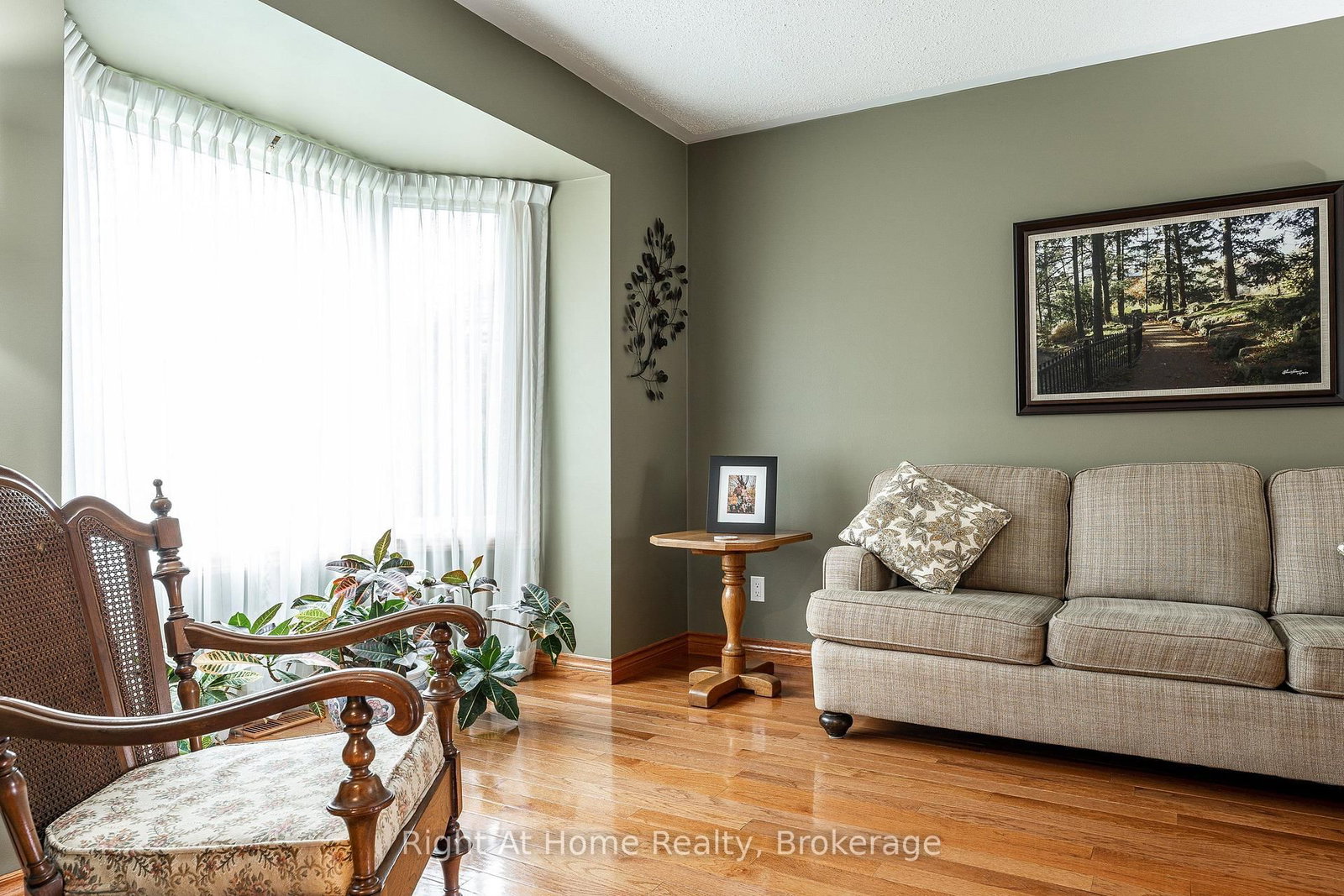 27 Kay Street • Stratford, ON photo 6