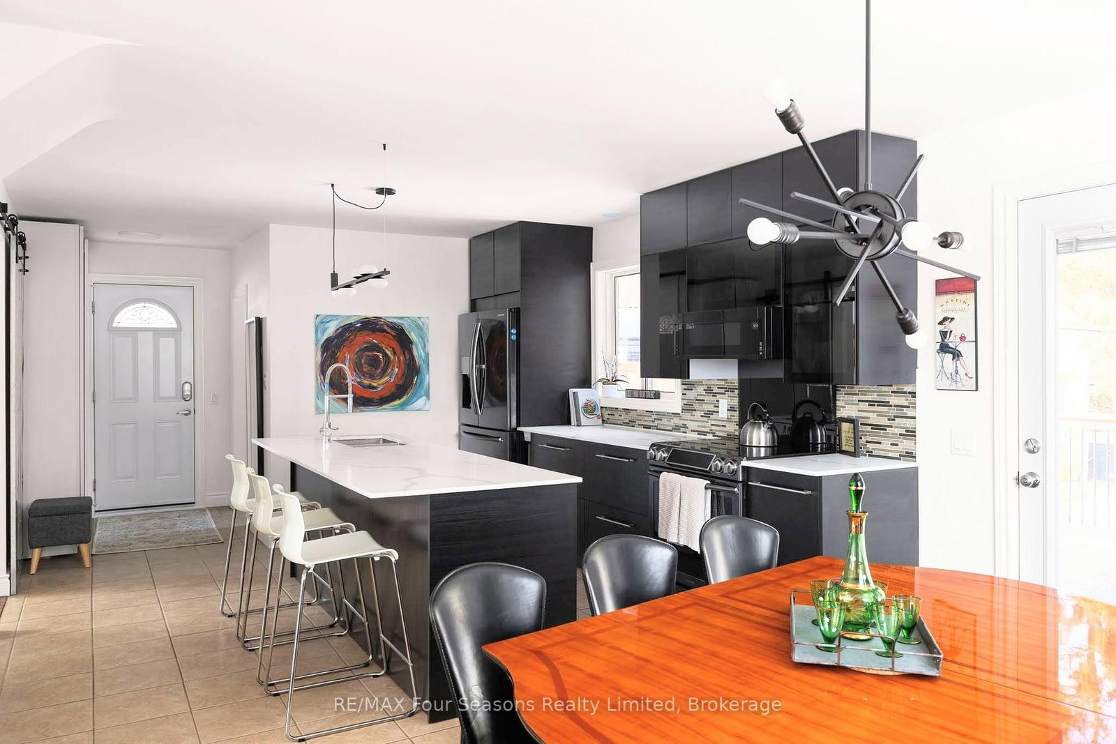 50 Amaranth Street W • East Luther Grand Valley, ON photo 8