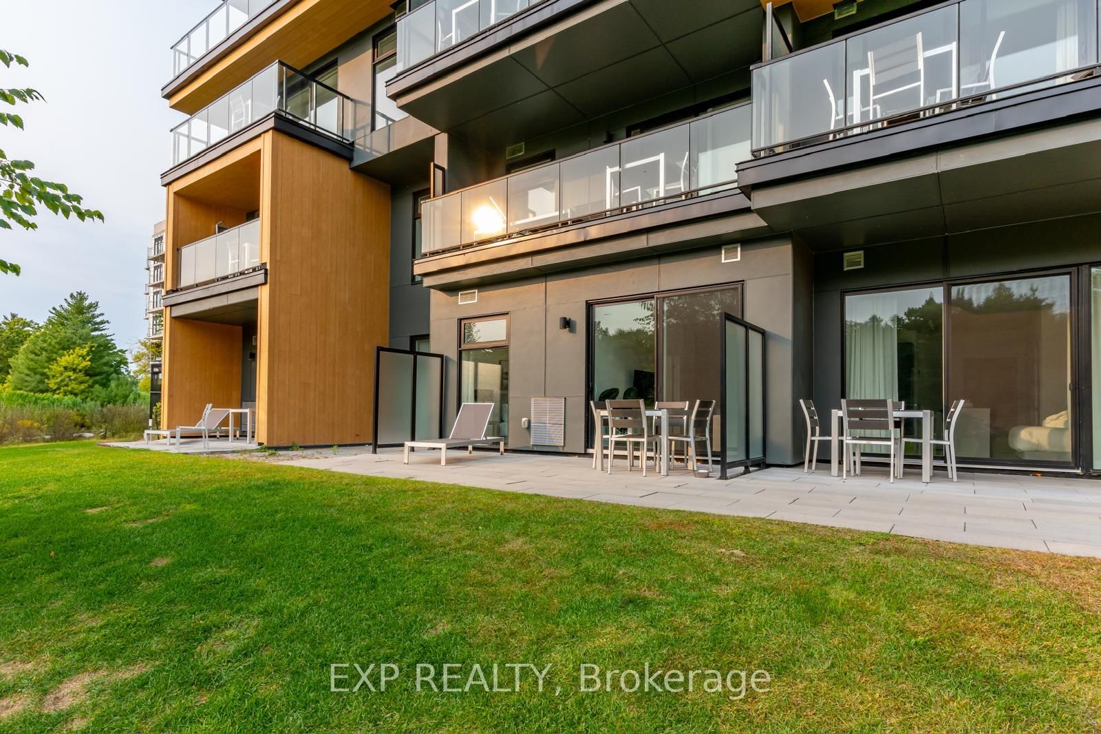 120 Carrick Trail • #102 • Gravenhurst, ON photo 18