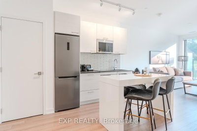 120 Carrick Trail • #102 • Gravenhurst, ON photo 2