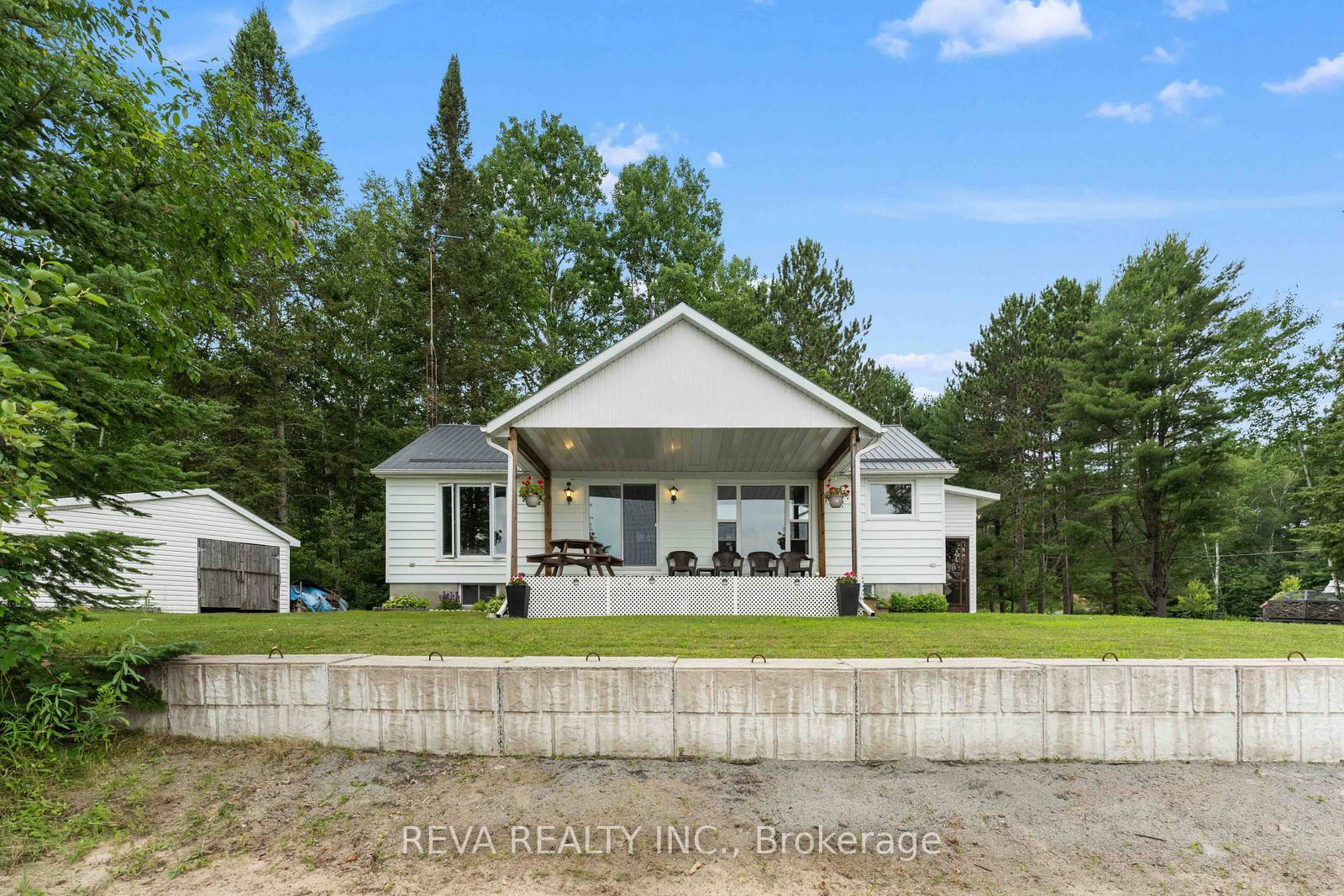 146 Centre Road • Maynooth, ON photo 22