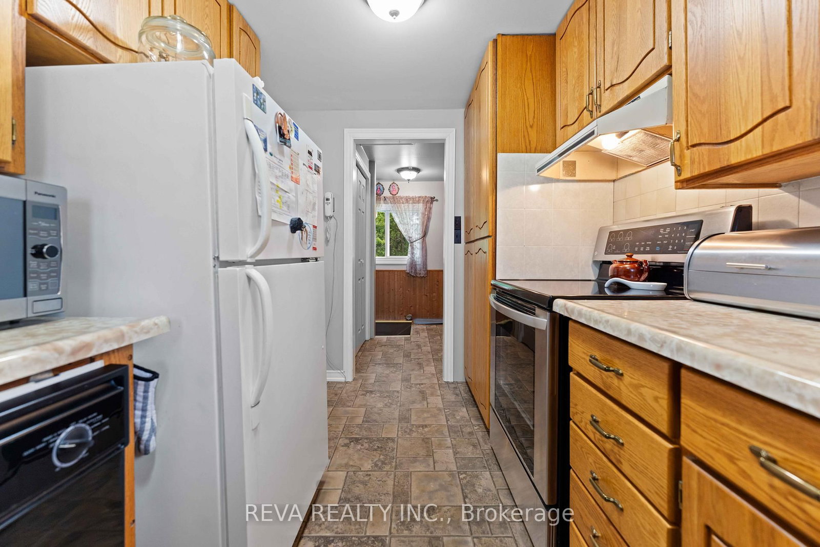 146 Centre Road • Maynooth, ON photo 5