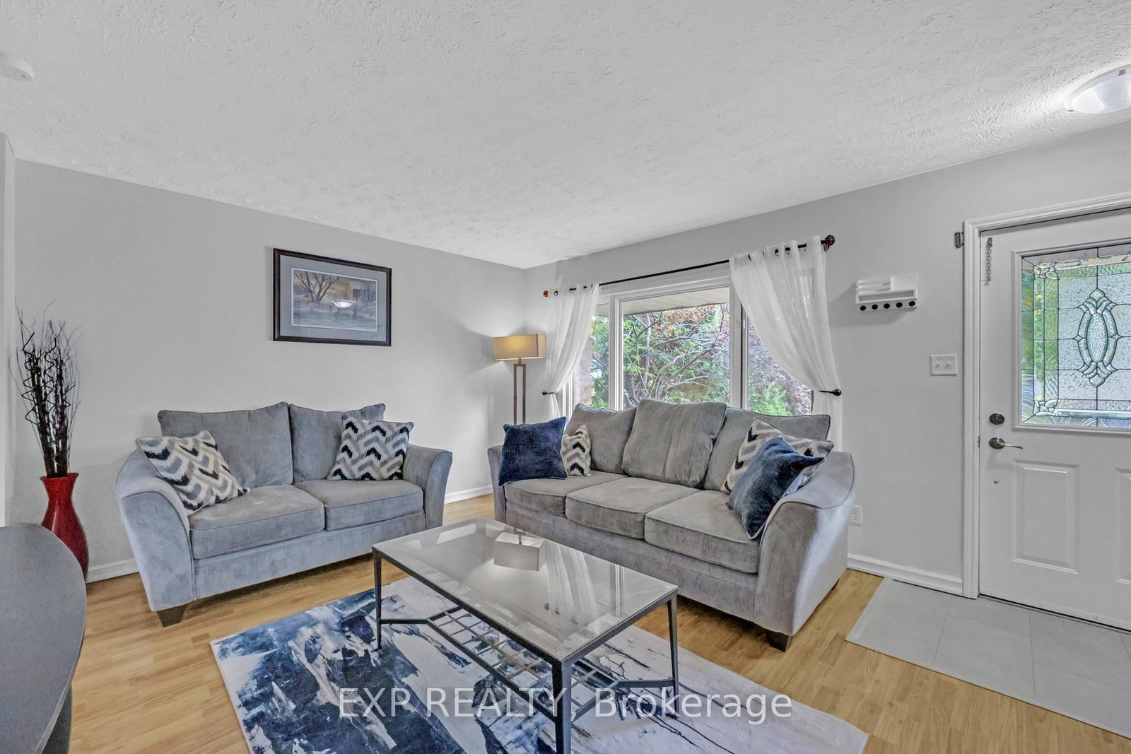220 Scott Road • Cambridge, ON photo 4