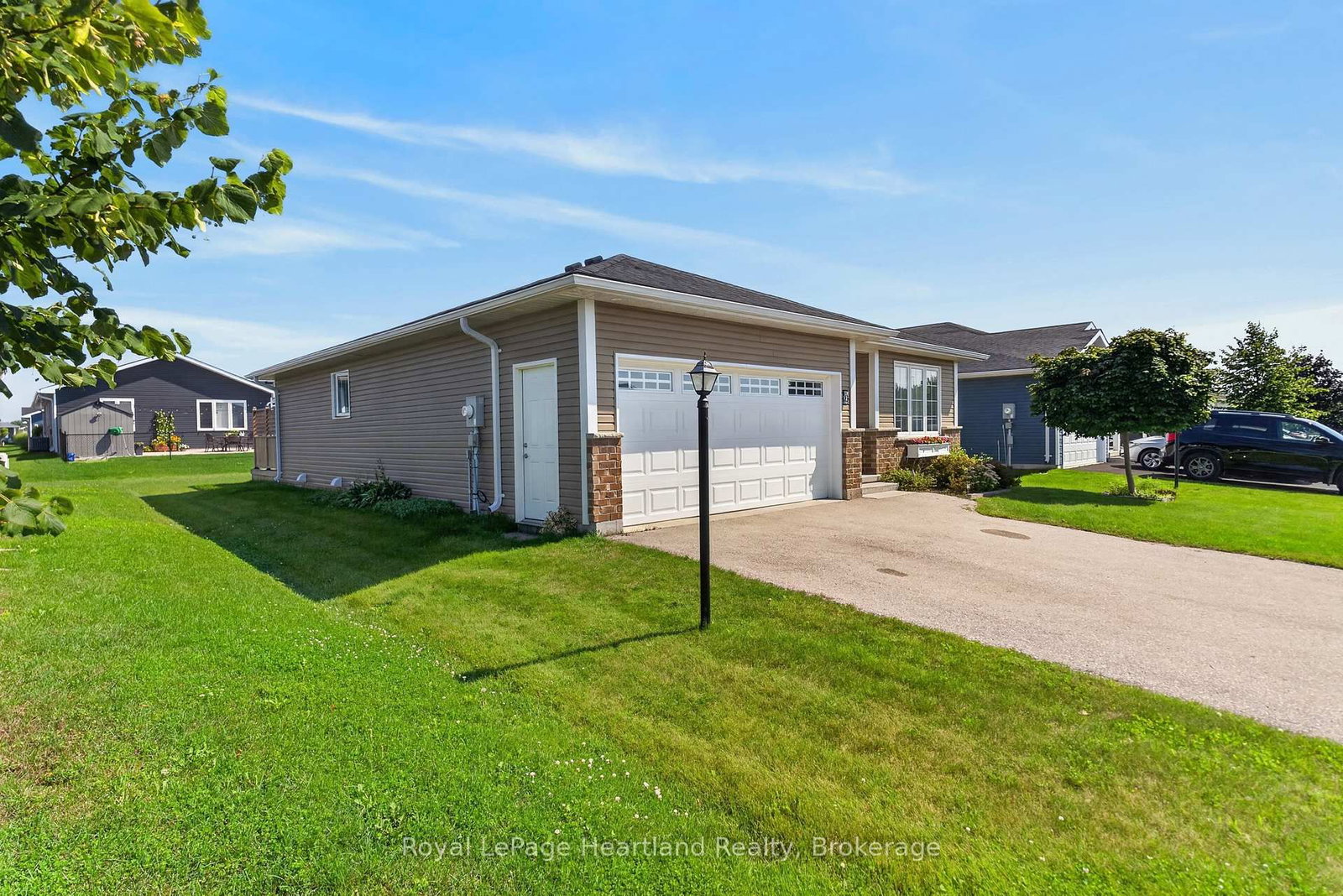 12 Windward Way N • Ashfield-Colborne-Wawanosh, ON photo 5