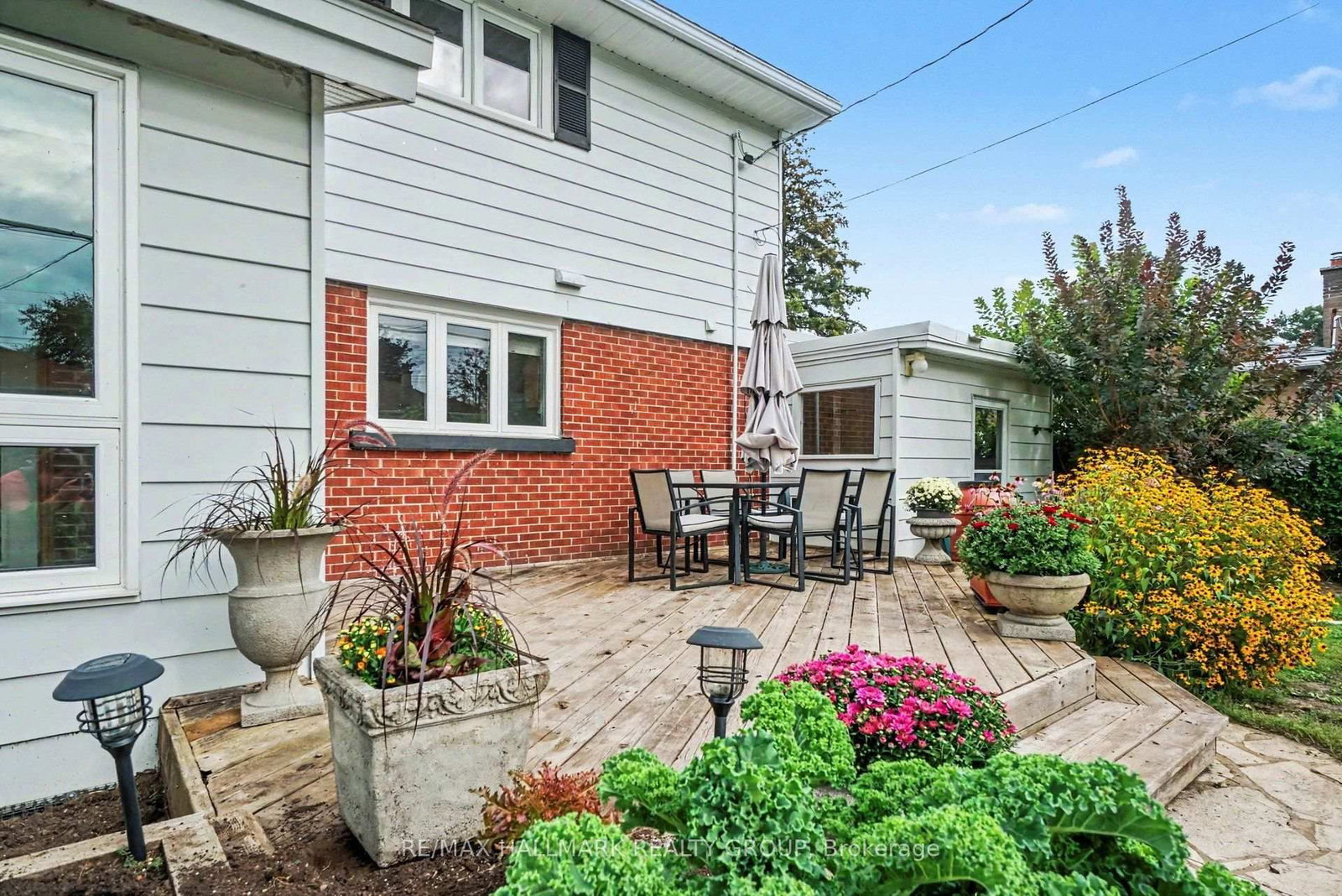 1236 Amesbrooke Drive • Ottawa, ON photo 21