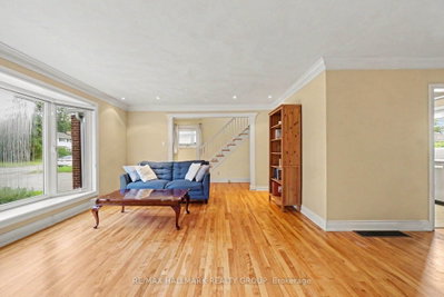 1236 Amesbrooke Drive • Ottawa, ON photo 6