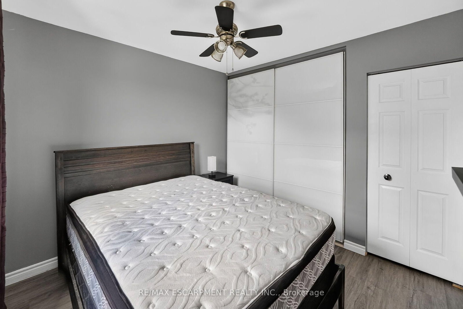 2373 King Street E • #52 • Hamilton, ON photo 12