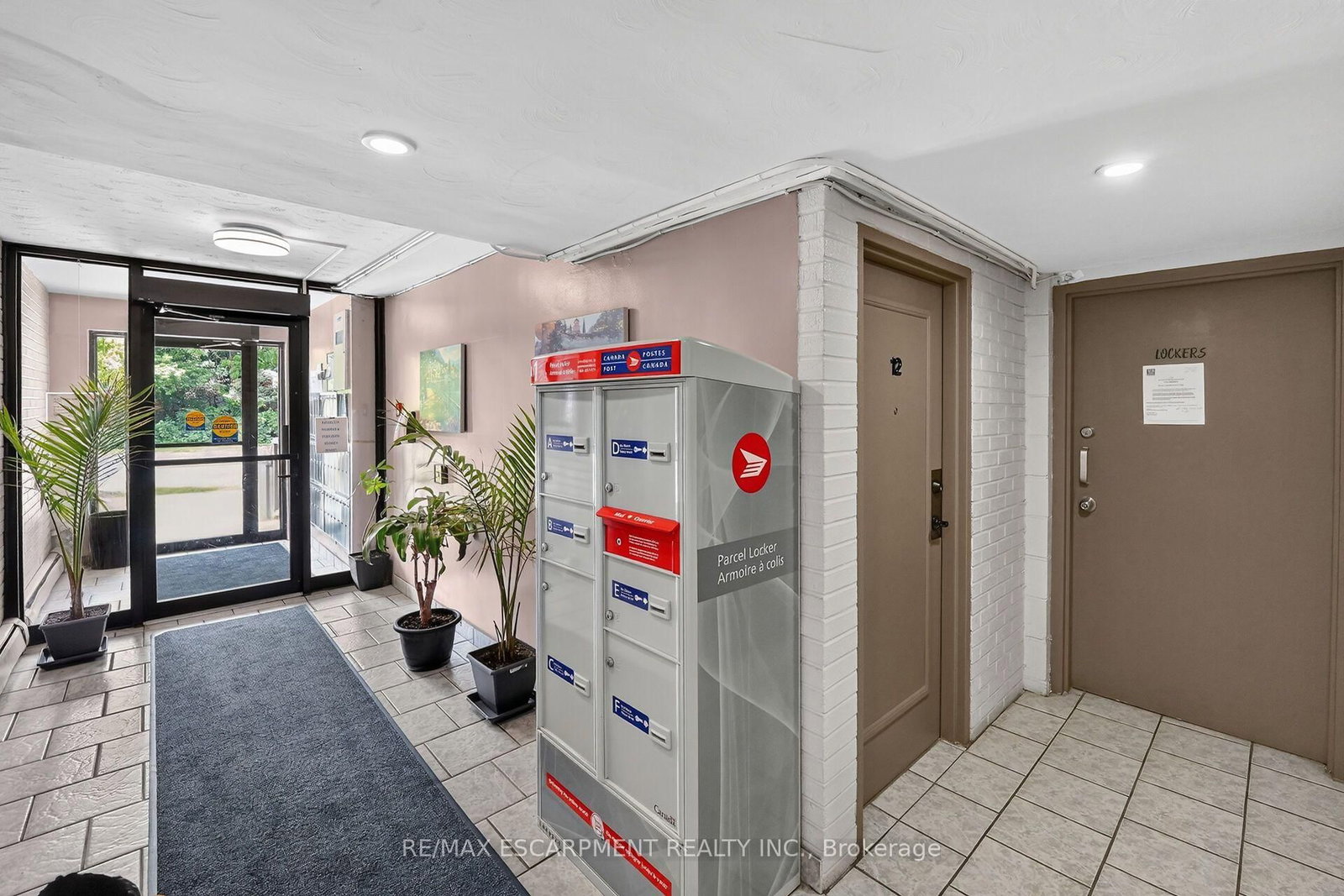 2373 King Street E • #52 • Hamilton, ON photo 19