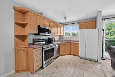 2373 King Street E • #52 • Hamilton, ON photo 7