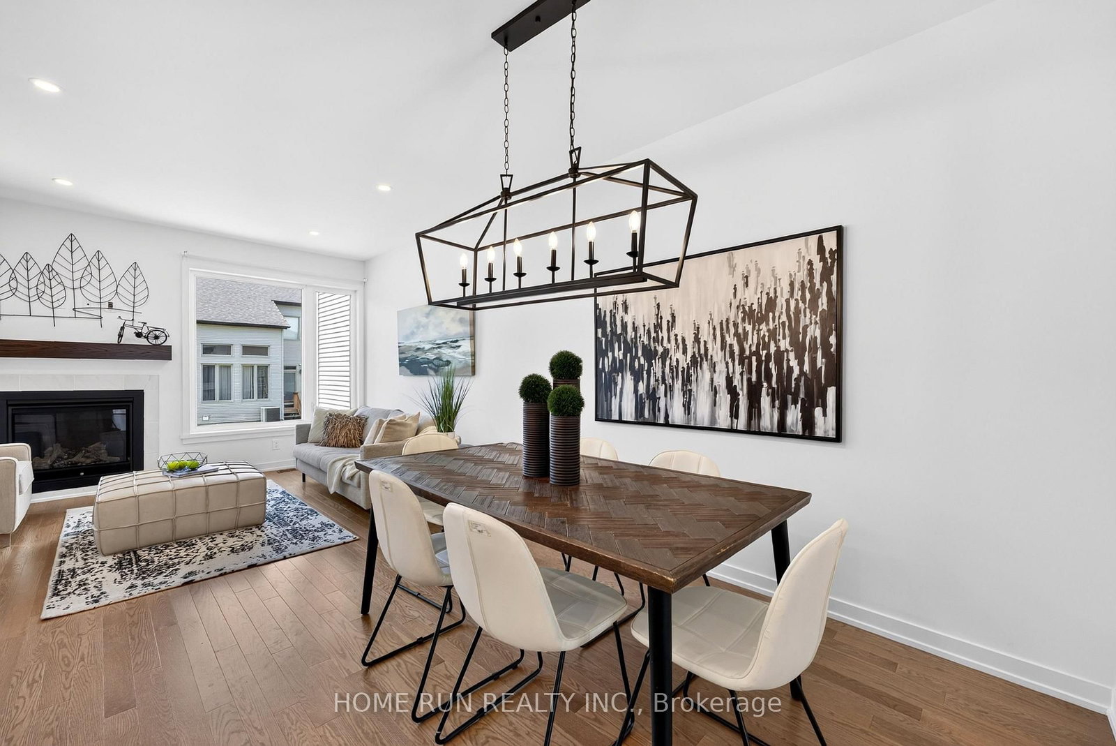216 Trumpeter Acres • Ottawa, ON photo 6