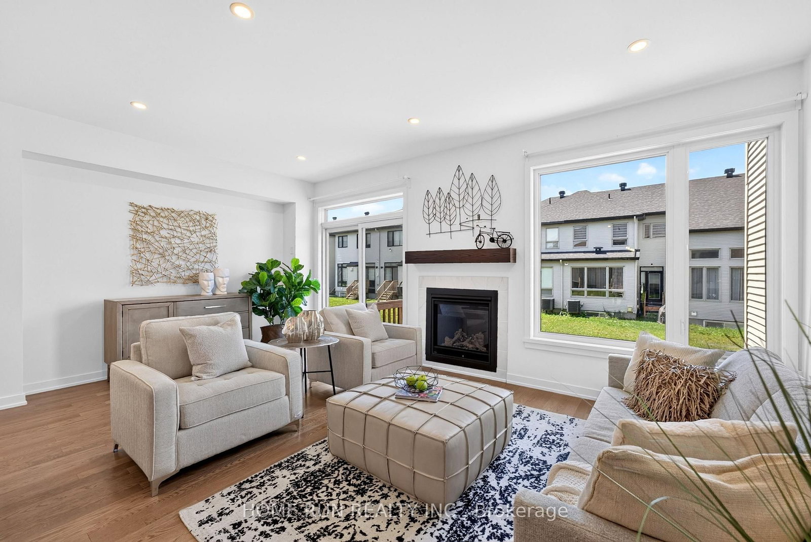 216 Trumpeter Acres • Ottawa, ON photo 8
