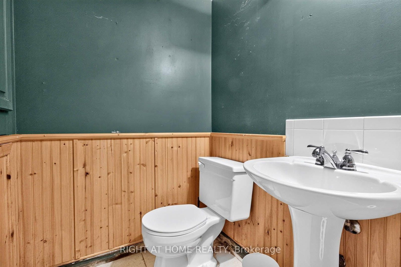 8 Amelia Street • Brant, ON photo 23