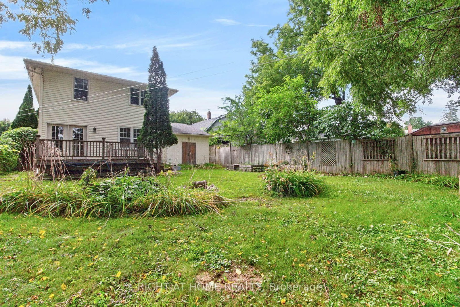 8 Amelia Street • Brant, ON photo 29