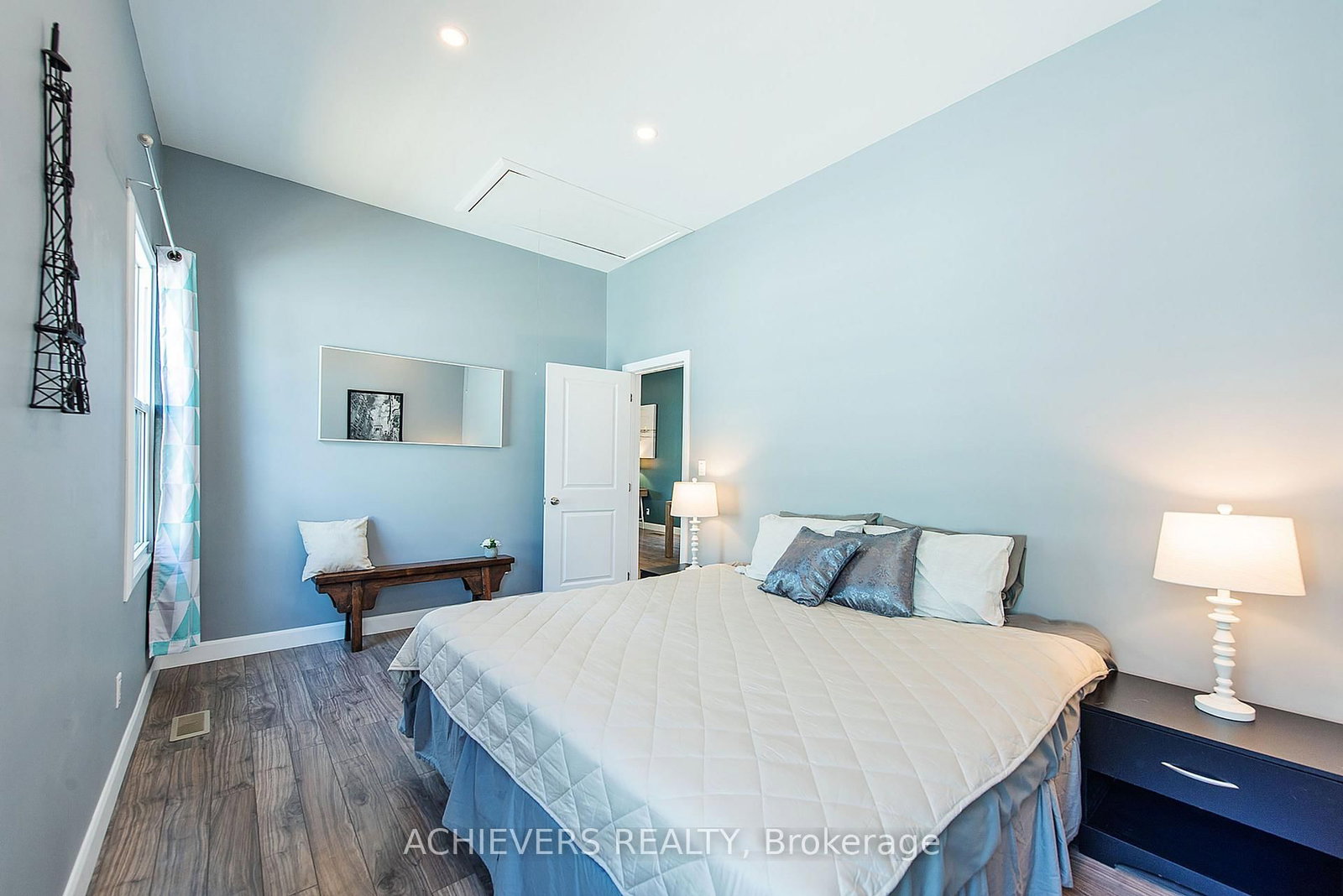 9 Pearl Street • London East, ON photo 17