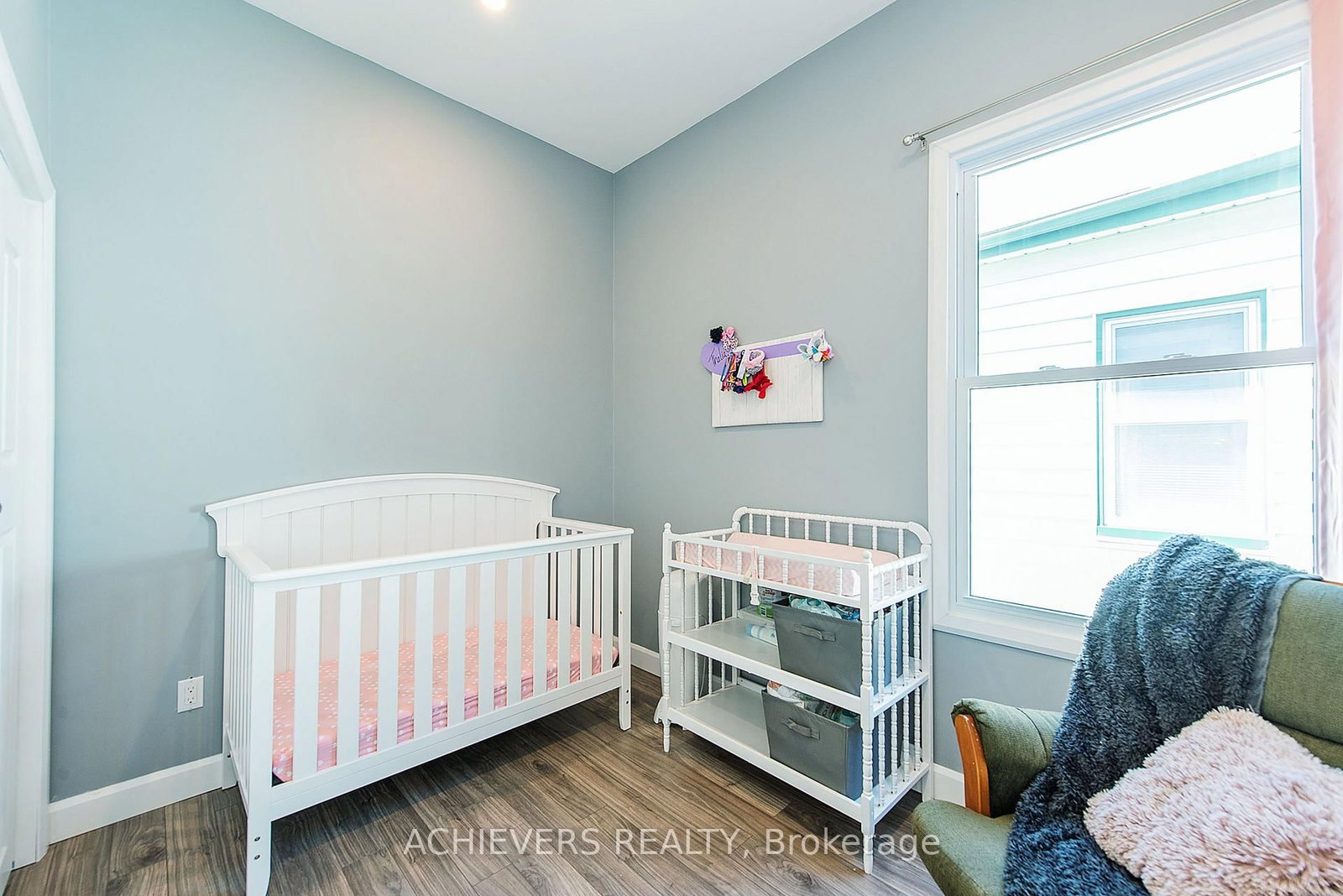 9 Pearl Street • London East, ON photo 20