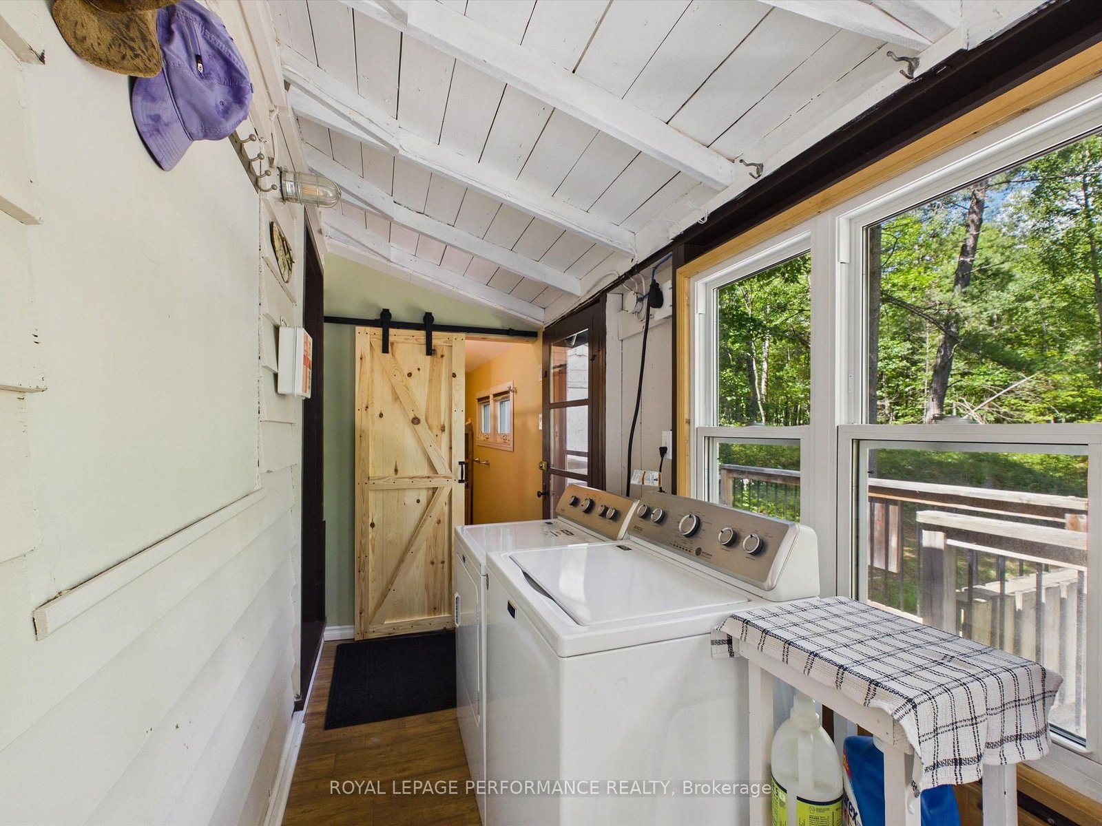 9596 Go Home Lake Shore • Georgian Bay, ON photo 19