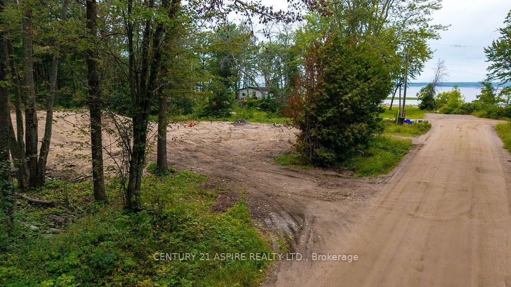 201 Sand Point Road • Pembroke, ON photo 6